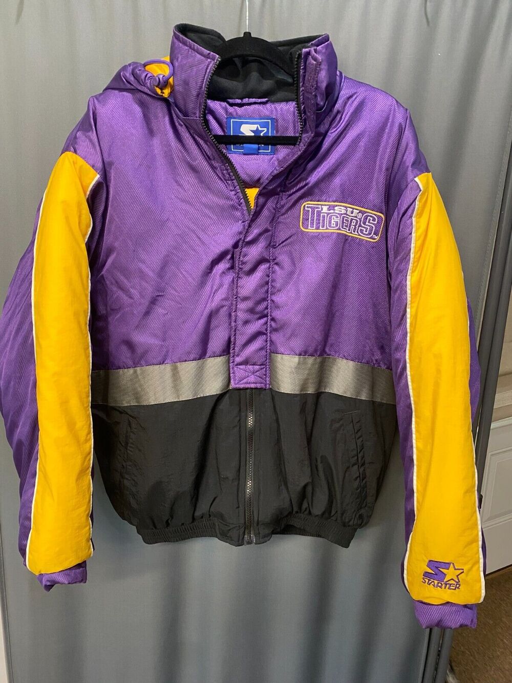 Starter LSU Tigers NCCA Puffer Jacket Small Multicolor Full Zip Long Sleeve C6
